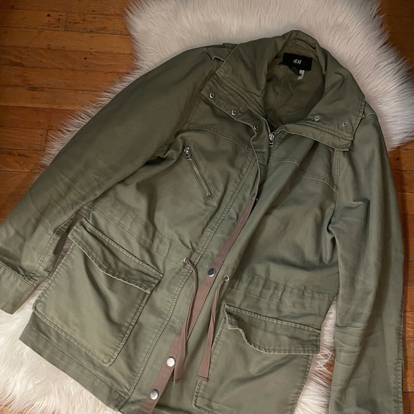 H&M Kakhi Green Ladies Utility Jacket Size 12 - Picture 2 of 4